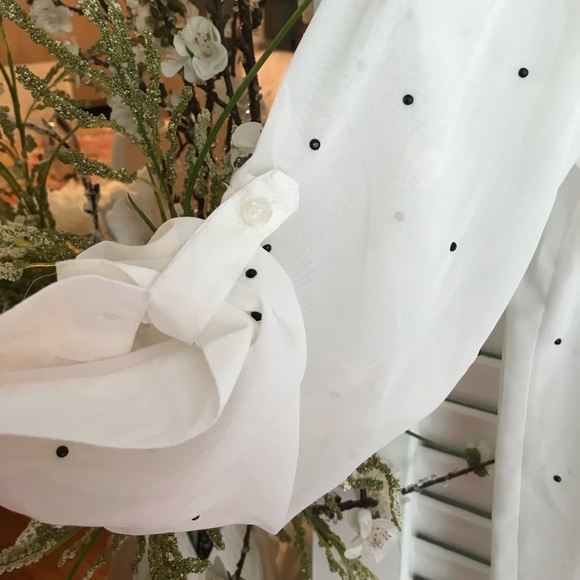 Kirra PacSun Sheer Long Sleeve Rhinestone Polkadot White Blouse XS - Picture 7 of 7